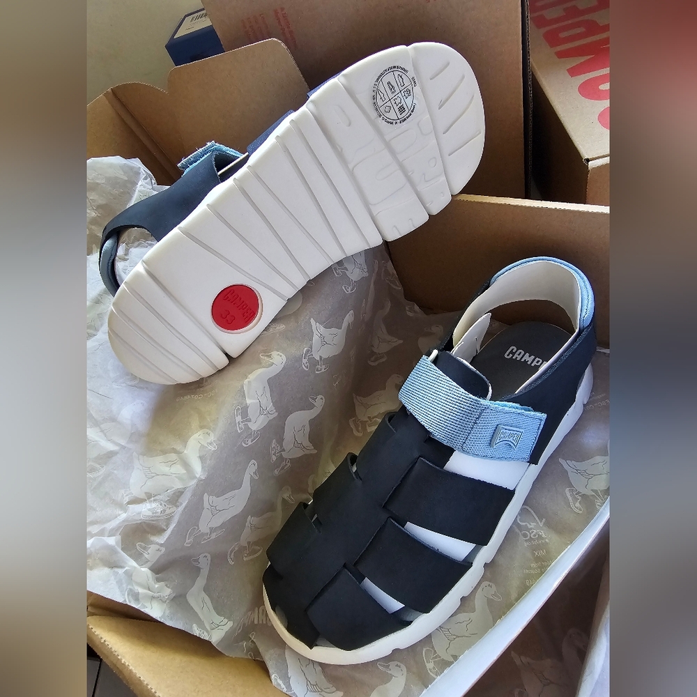 Camper Black and Blue Sandals Versatile and Stylish Camper kids oruga